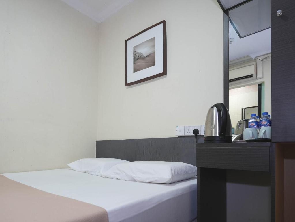 Superior Double Room at Amrise Hotel